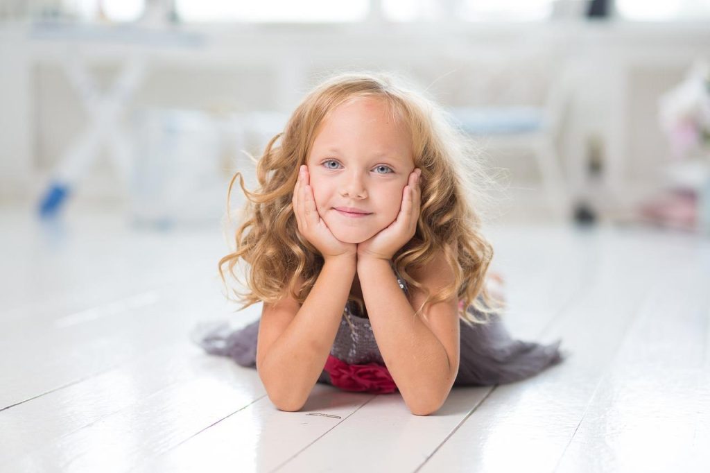 Infographic vitamines voor kinderen: vitamine A, B, C, D, E en K met voedingsbronnen